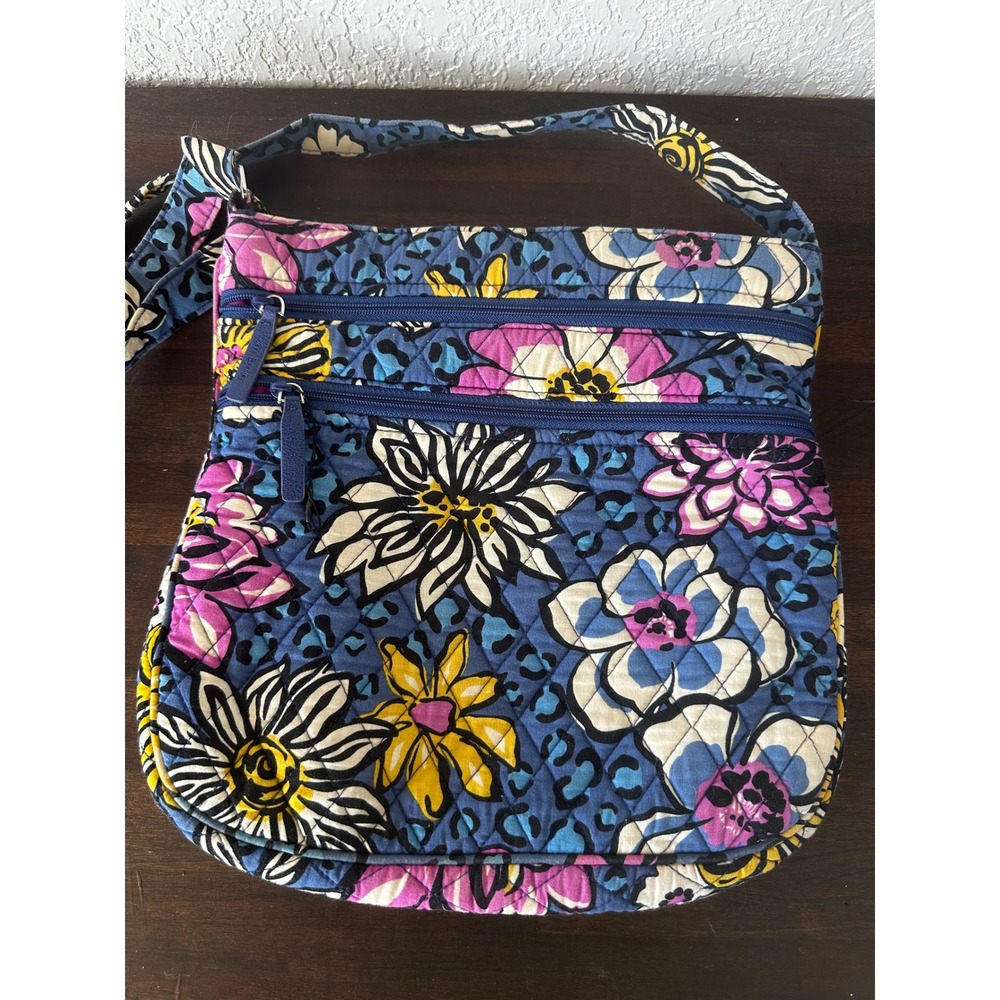 Vera Bradley Hipster Crossbody African Violet Floral Leopard  Double Zip Bag‎ - Picture 4 of 7